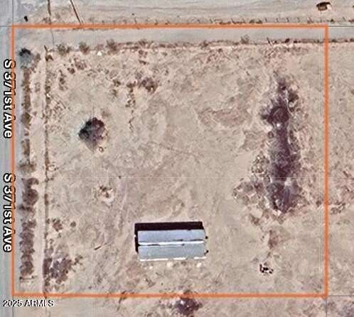 1.64 Acres of Residential Land with Home for Sale in Tonopah, Arizona