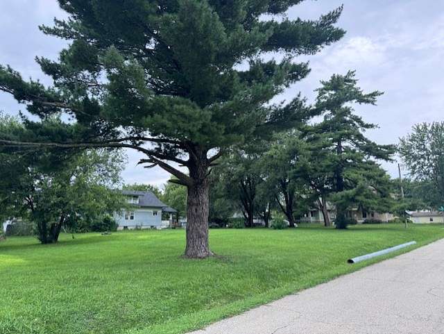 0.17 Acres of Land for Sale in Cameron, Missouri