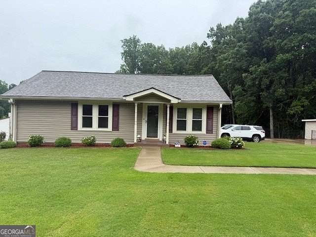 2.6 Acres of Residential Land with Home for Sale in Buford, Georgia