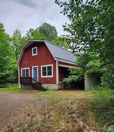 5 Acres of Residential Land with Home for Sale in Marquette, Michigan