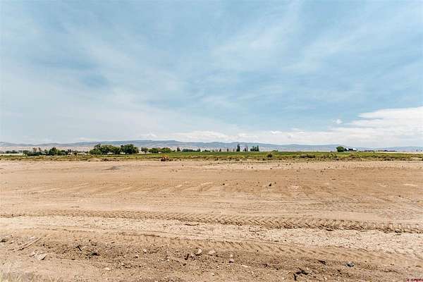 1 Acre of Residential Land for Sale in Montrose, Colorado