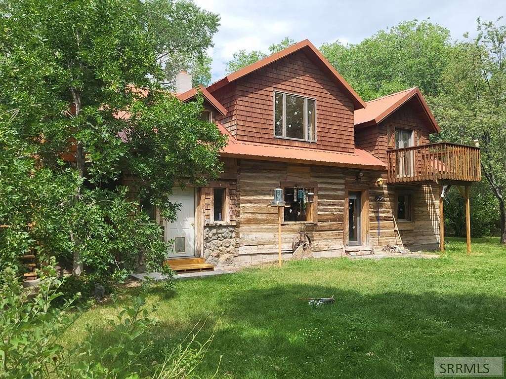 14.7 Acres of Land with Home for Sale in Moore, Idaho