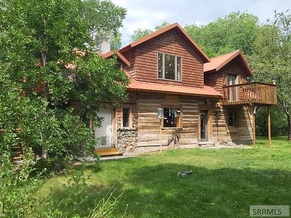 14.7 Acres of Land with Home for Sale in Moore, Idaho