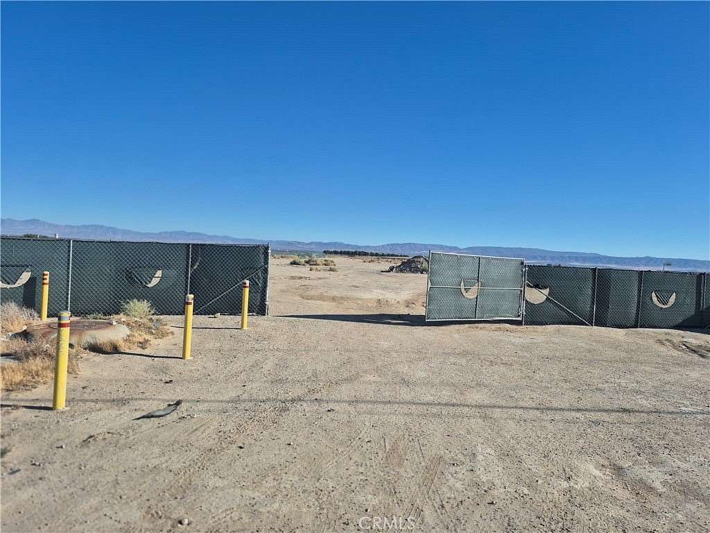2.17 Acres of Commercial Land for Sale in Lancaster, California