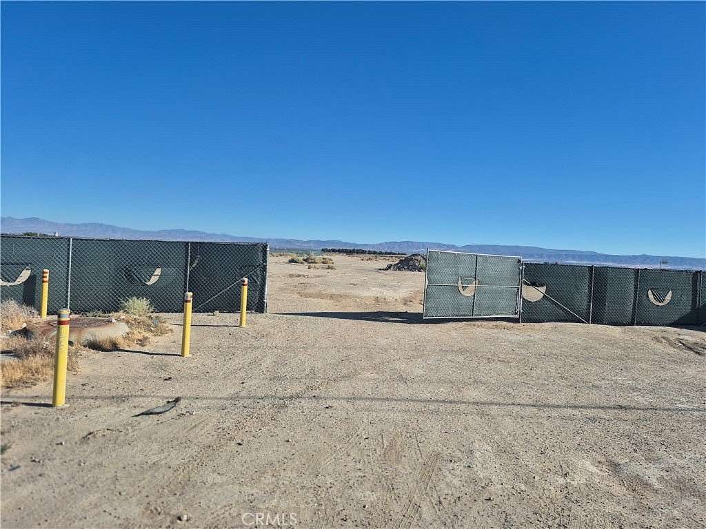 2.17 Acres of Commercial Land for Sale in Lancaster, California