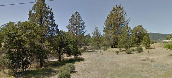 1 Acre of Residential Land for Sale in Hornbrook, California