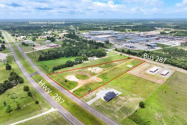 5 Acres of Commercial Land for Sale in Grapeland, Texas