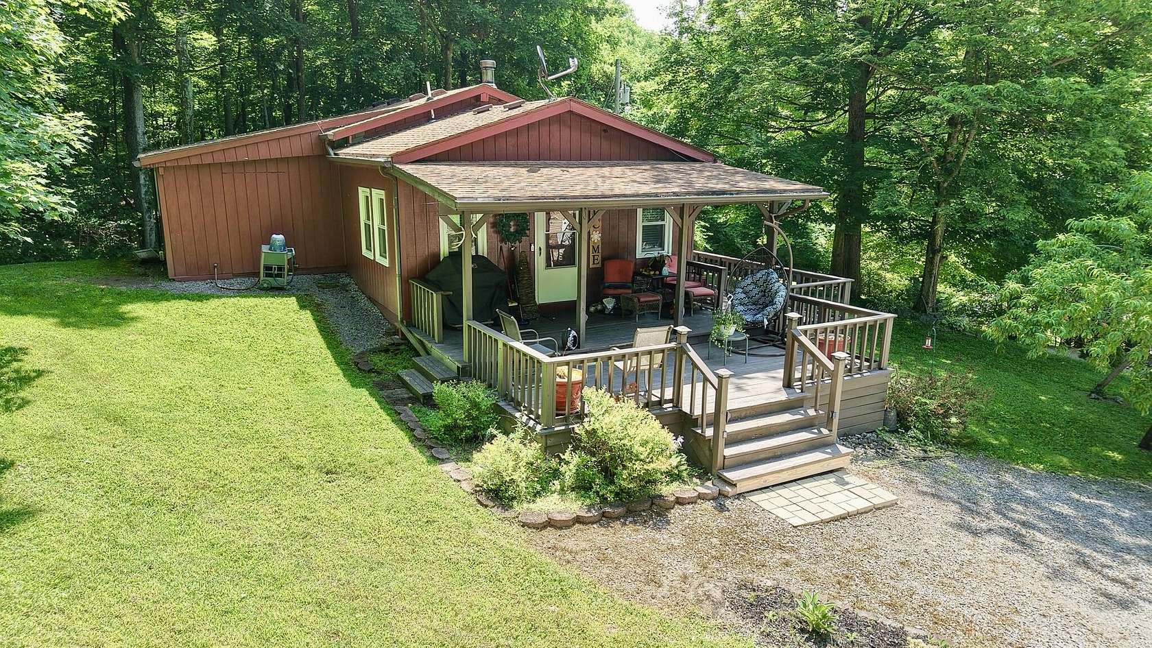 7 Acres of Residential Land with Home for Sale in Zanesfield, Ohio