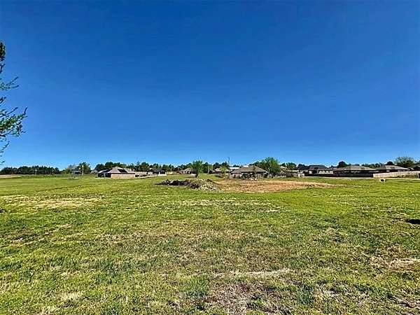 0.53 Acres of Residential Land for Sale in Tahlequah, Oklahoma