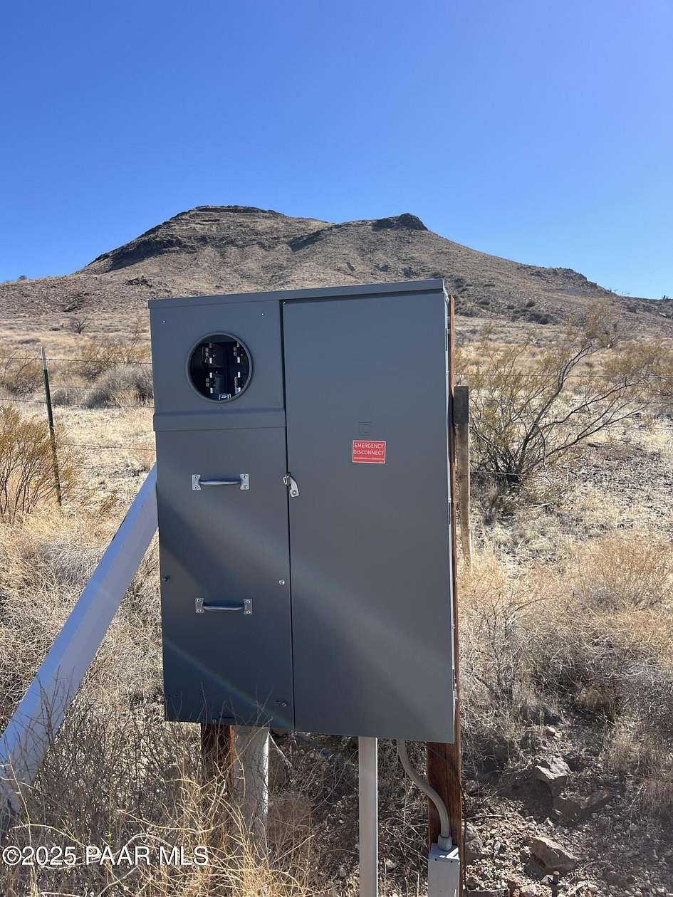 5 Acres of Land for Sale in Kingman, Arizona