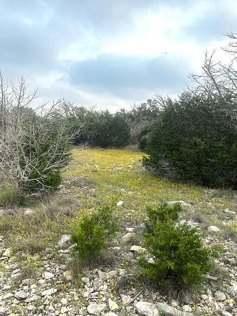 30 Acres of Land for Sale in Rocksprings, Texas