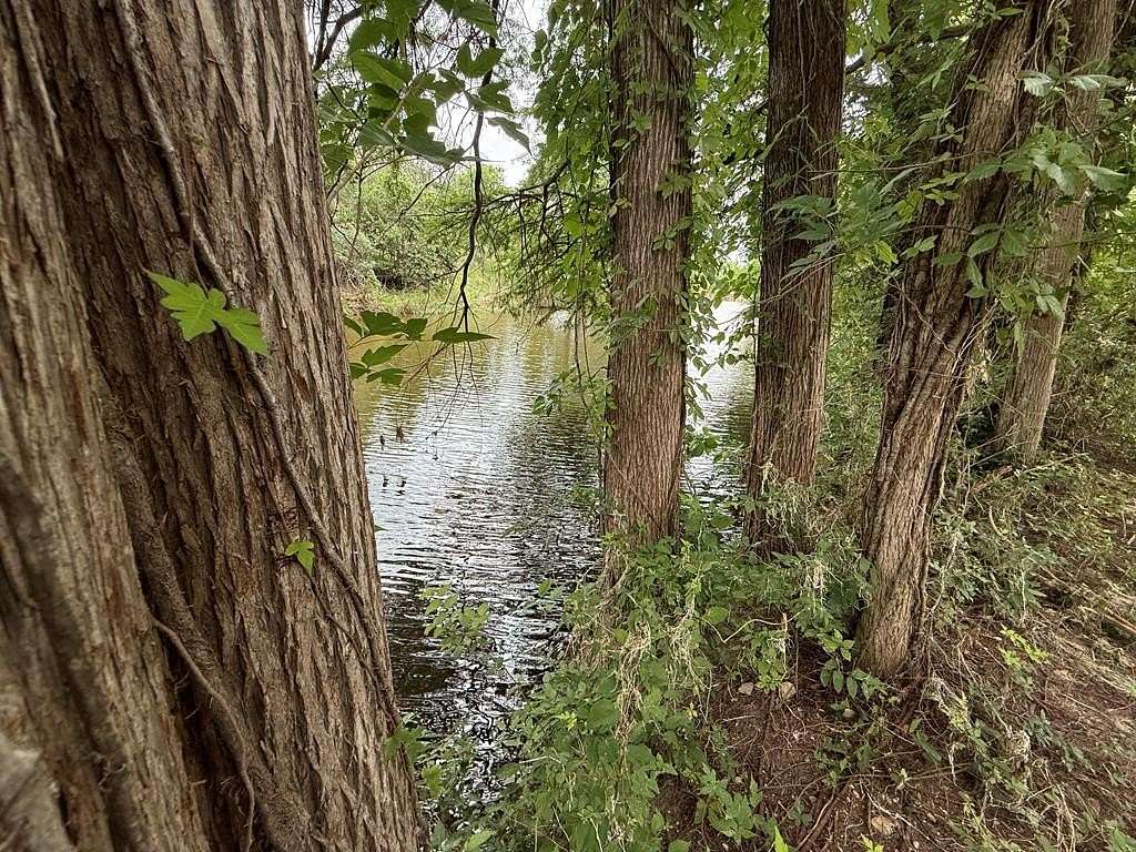 0.5 Acres of Mixed-Use Land for Sale in Kerrville, Texas