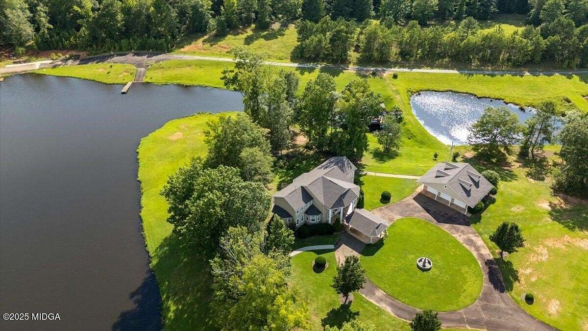 8.46 Acres of Residential Land with Home for Sale in Forsyth, Georgia