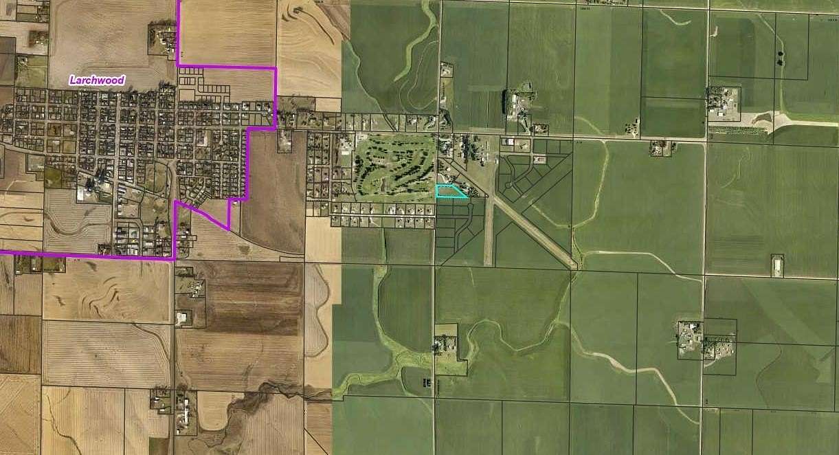 2.35 Acres of Residential Land for Sale in Larchwood, Iowa