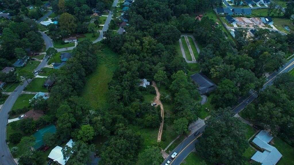 4 Acres of Land for Sale in Tallahassee, Florida