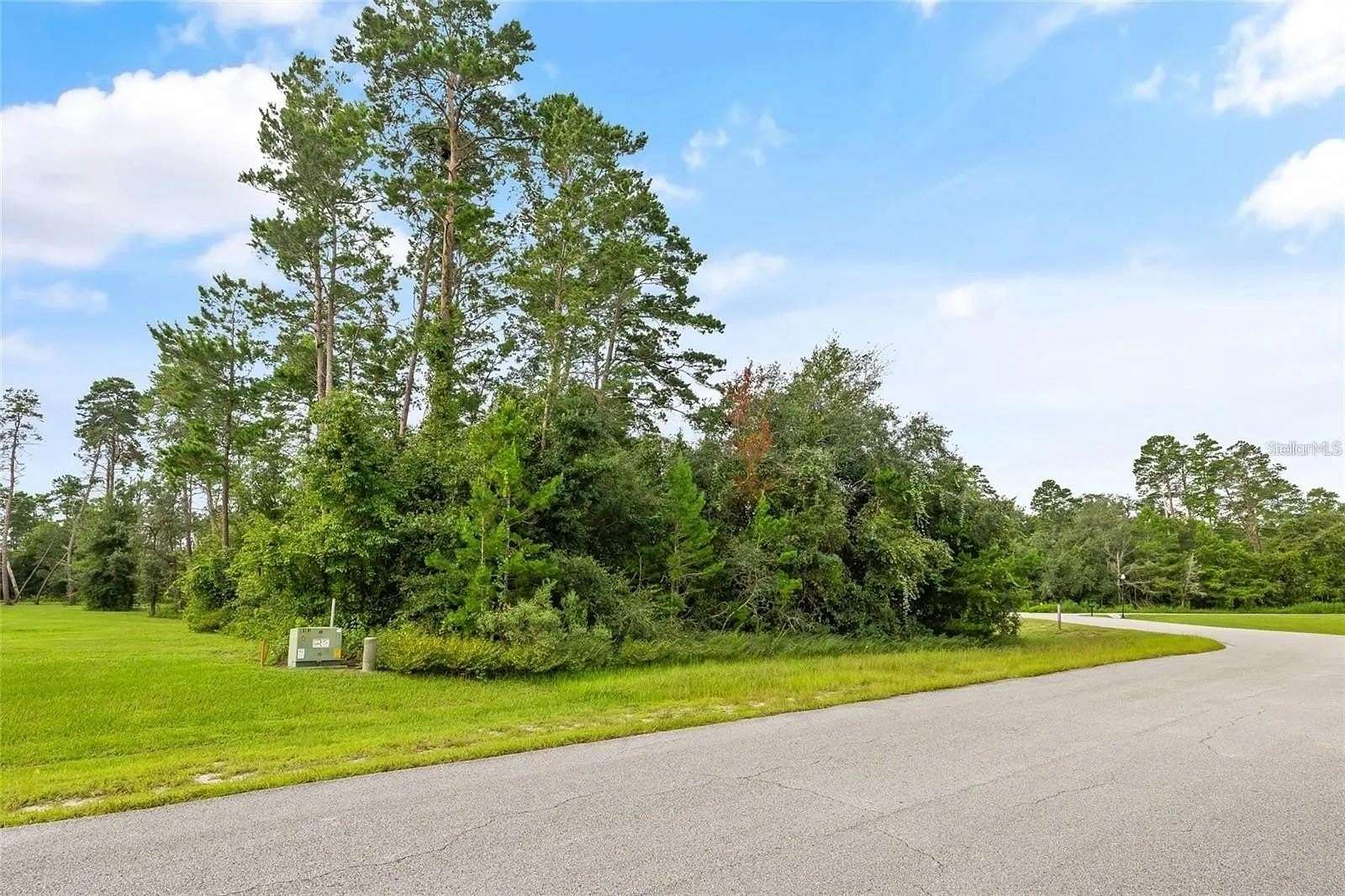 2 Acres of Residential Land for Sale in Hudson, Florida