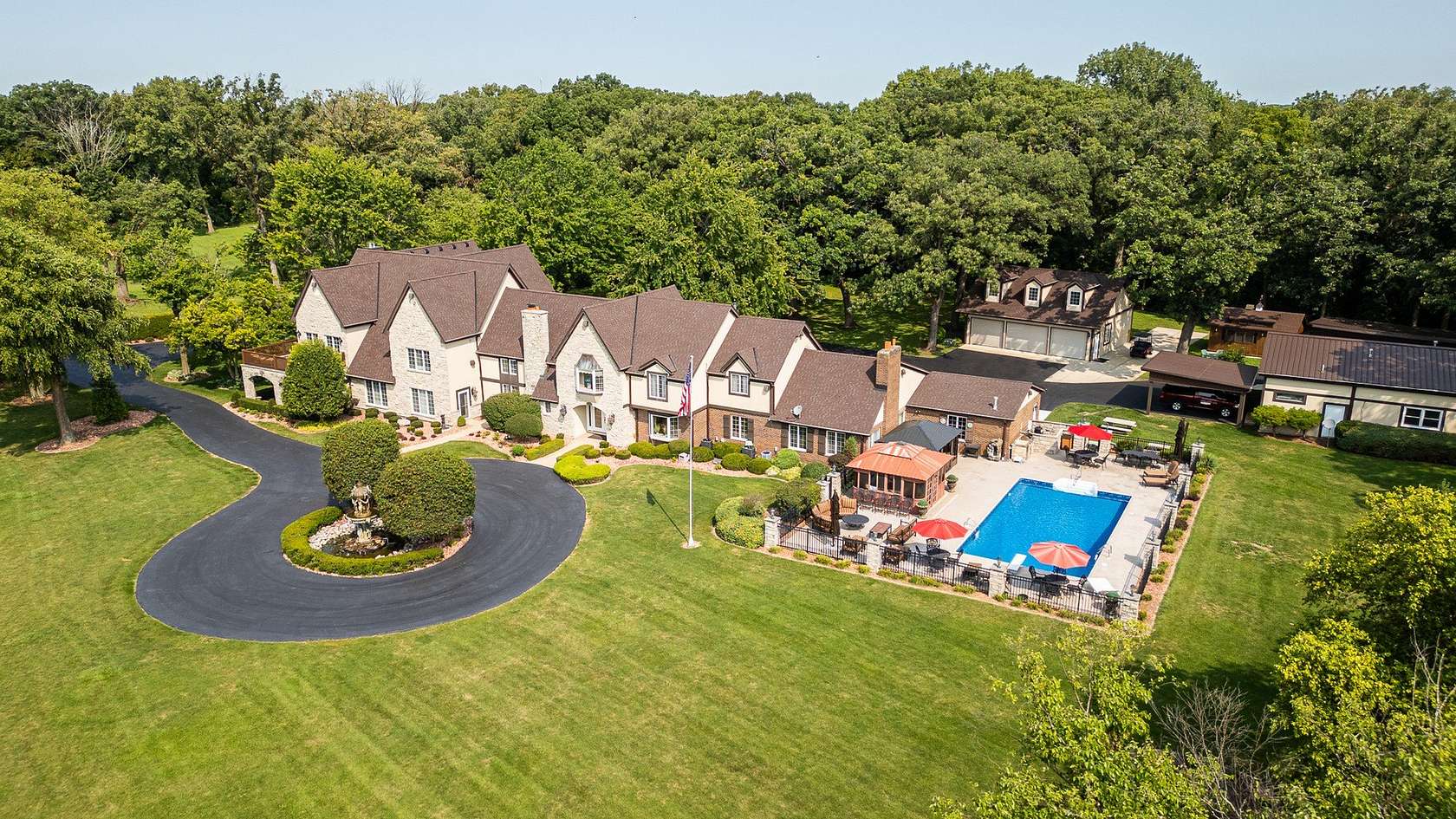 10.8 Acres of Land with Home for Sale in Homer Glen, Illinois