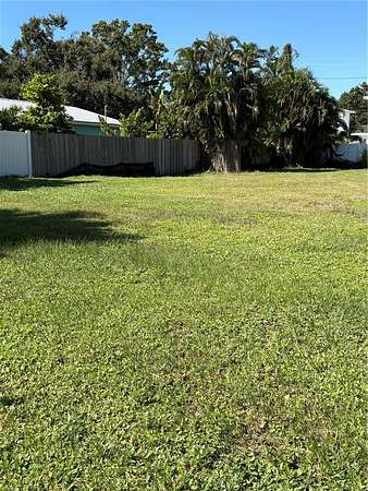 0.12 Acres of Residential Land for Sale in Sarasota, Florida