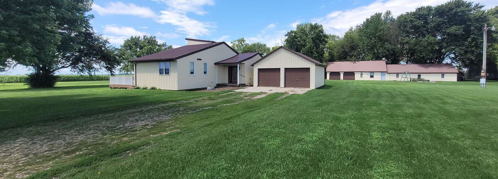 6.68 Acres of Residential Land with Home for Sale in Archer, Iowa