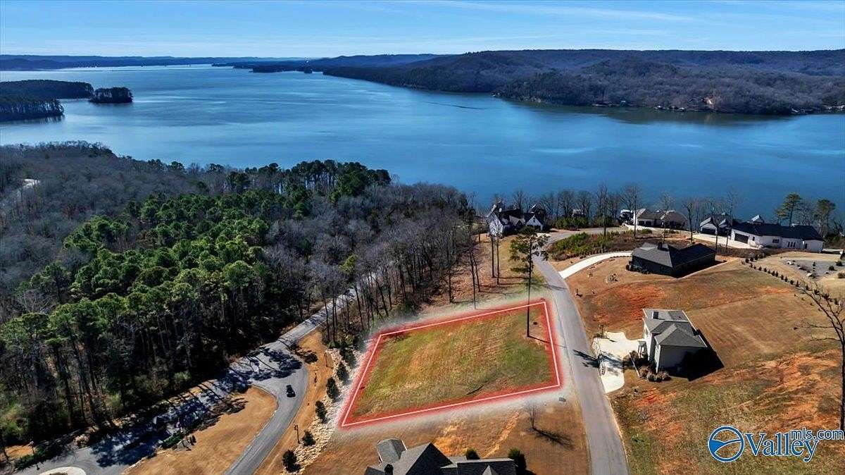 0.8 Acres of Land for Sale in Guntersville, Alabama