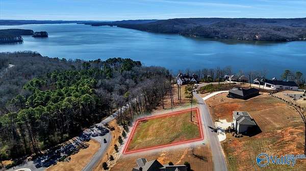 0.8 Acres of Land for Sale in Guntersville, Alabama