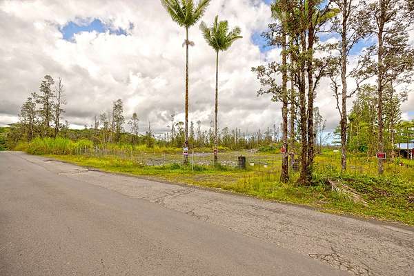 3 Acres of Residential Land for Sale in Mountain View, Hawaii