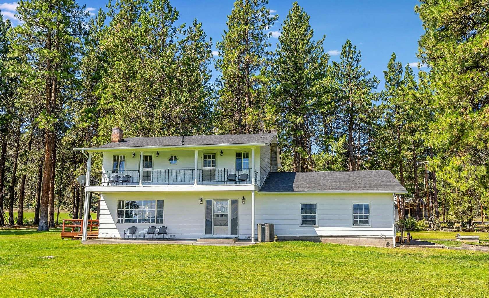 172 Acres of Agricultural Land with Home for Sale in Dairy, Oregon