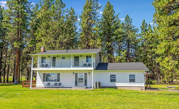 172 Acres of Agricultural Land with Home for Sale in Dairy, Oregon