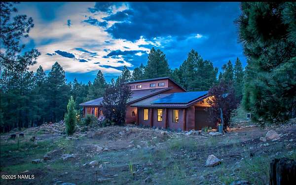 2.52 Acres of Residential Land with Home for Sale in Flagstaff, Arizona