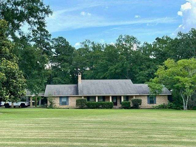 4 Acres of Land with Home for Sale in Trout, Louisiana