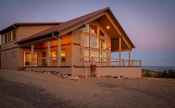 64.3 Acres of Recreational Land with Home for Sale in Prineville, Oregon