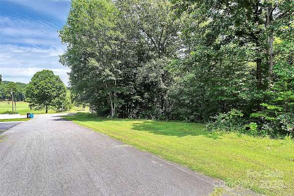 1.33 Acres of Residential Land for Sale in Statesville, North Carolina