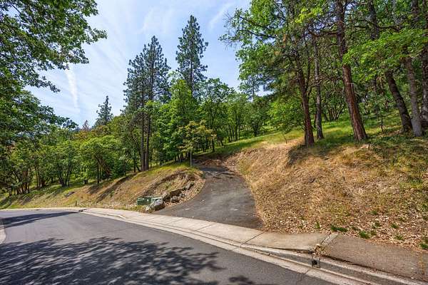 0.42 Acres of Residential Land for Sale in Ashland, Oregon