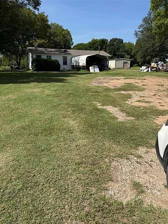 1.33 Acres of Commercial Land for Sale in Edgewood, Texas