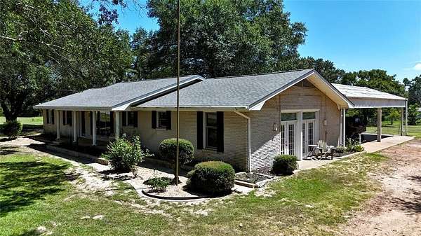 3.78 Acres of Residential Land with Home for Sale in Athens, Texas