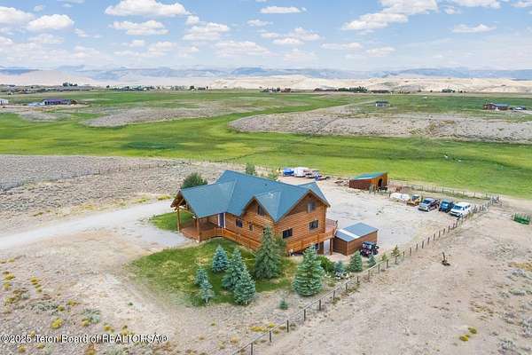 20.3 Acres of Land with Home for Sale in Pinedale, Wyoming