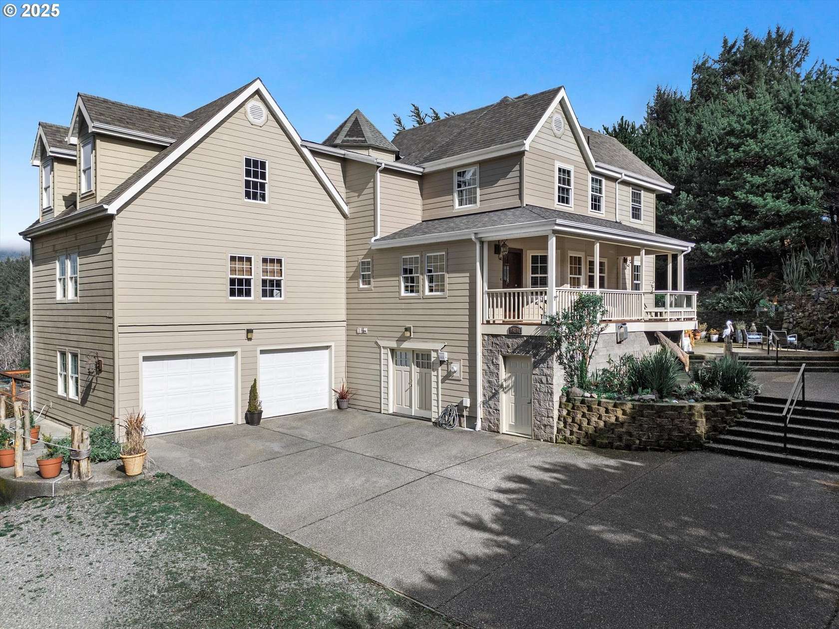 1.55 Acres of Residential Land with Home for Sale in Gold Beach, Oregon