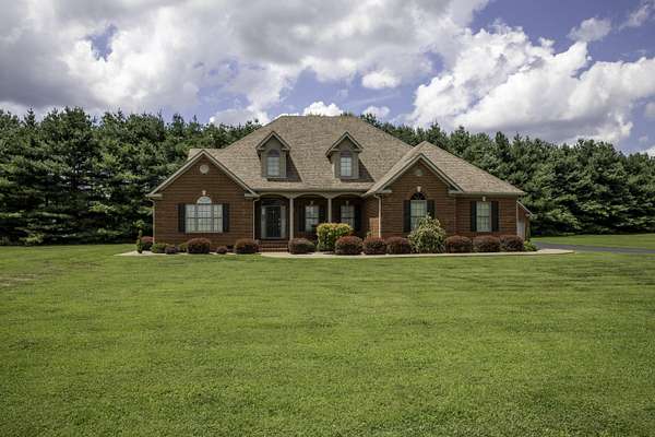 1.6 Acres of Residential Land with Home for Sale in Hustonville, Kentucky