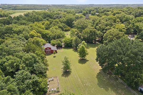 10.4 Acres of Land with Home for Sale in McKinney, Texas