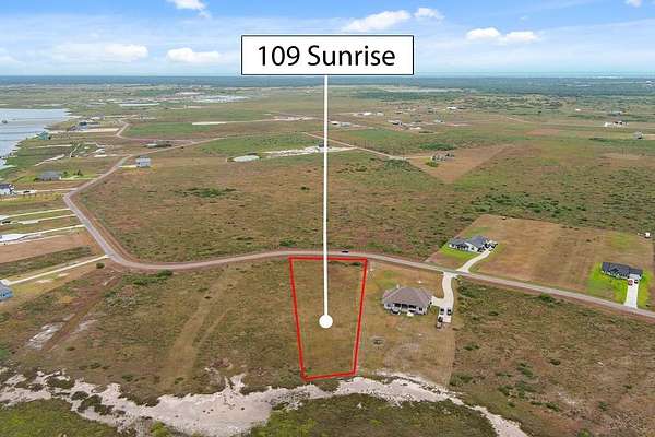 1.2 Acres of Residential Land for Sale in Rockport, Texas