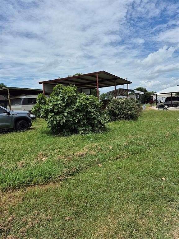 0.06 Acres of Land for Sale in Kerens, Texas