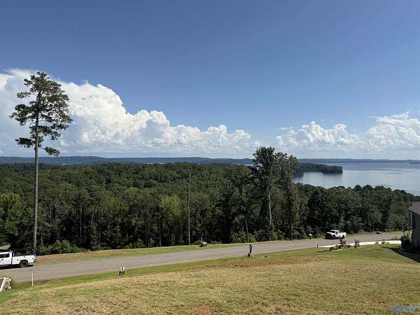 0.36 Acres of Land for Sale in Guntersville, Alabama