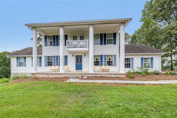 2 Acres of Residential Land with Home for Sale in Alto, Georgia