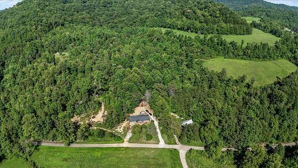 100 Acres of Land with Home for Sale in Corbin, Kentucky