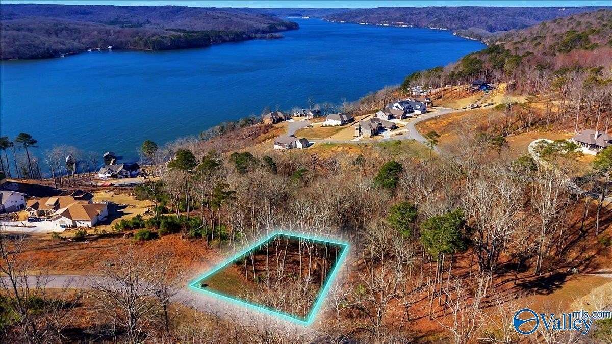 0.57 Acres of Land for Sale in Guntersville, Alabama