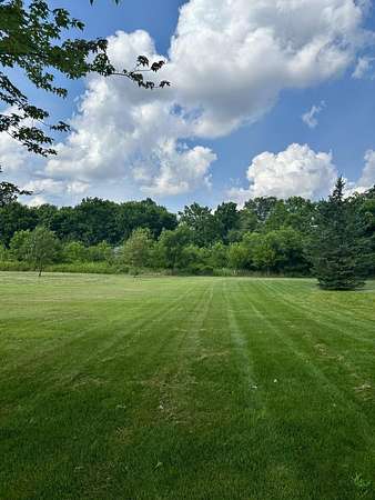 1 Acre of Residential Land for Sale in Battle Creek, Michigan