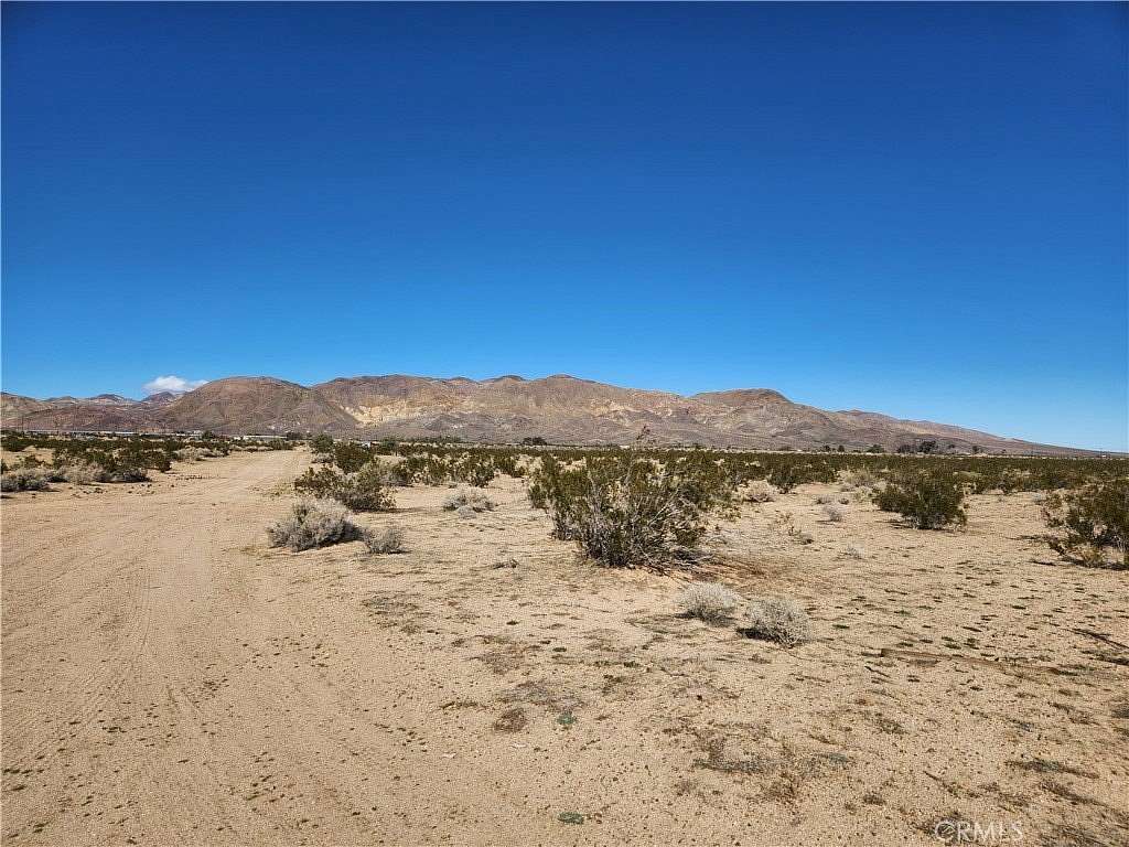 2.5 Acres of Land for Sale in Yermo, California