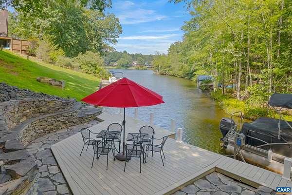 0.44 Acres of Residential Land with Home for Sale in Palmyra, Virginia