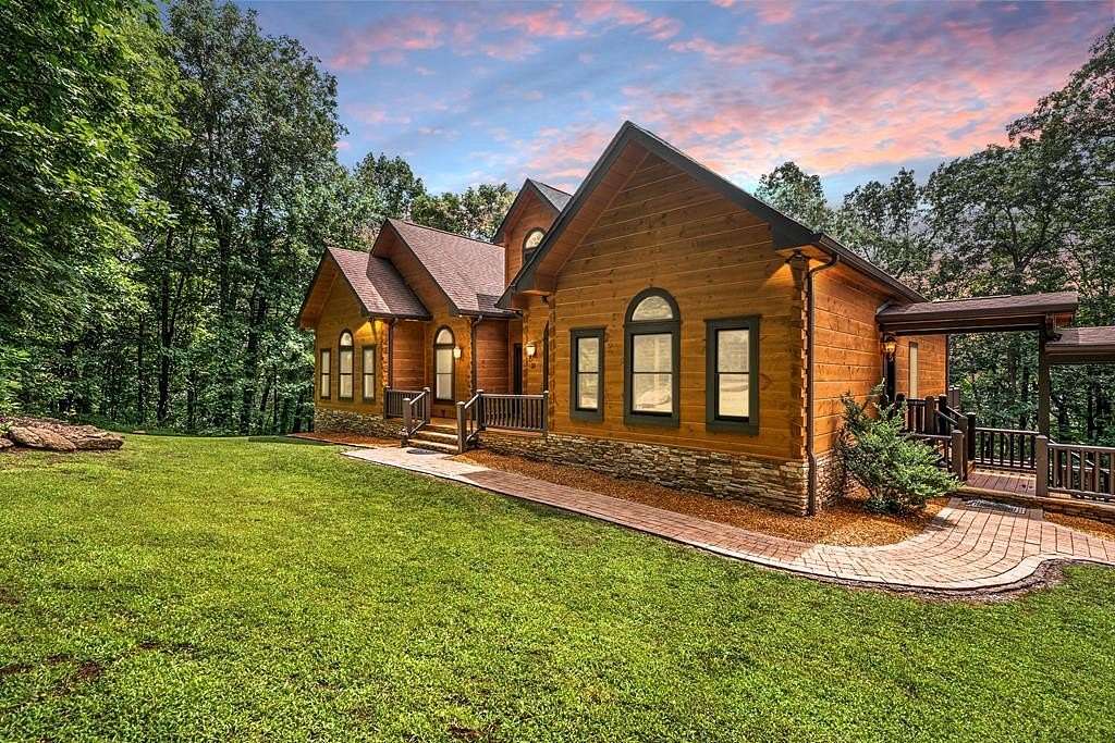 7.9 Acres of Residential Land with Home for Sale in Jasper, Georgia