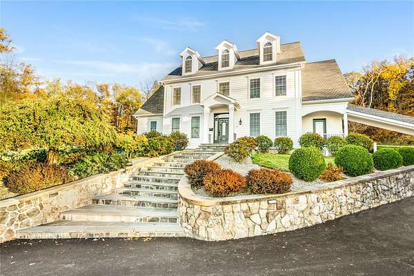 3.89 Acres of Residential Land with Home for Sale in Fishkill, New York